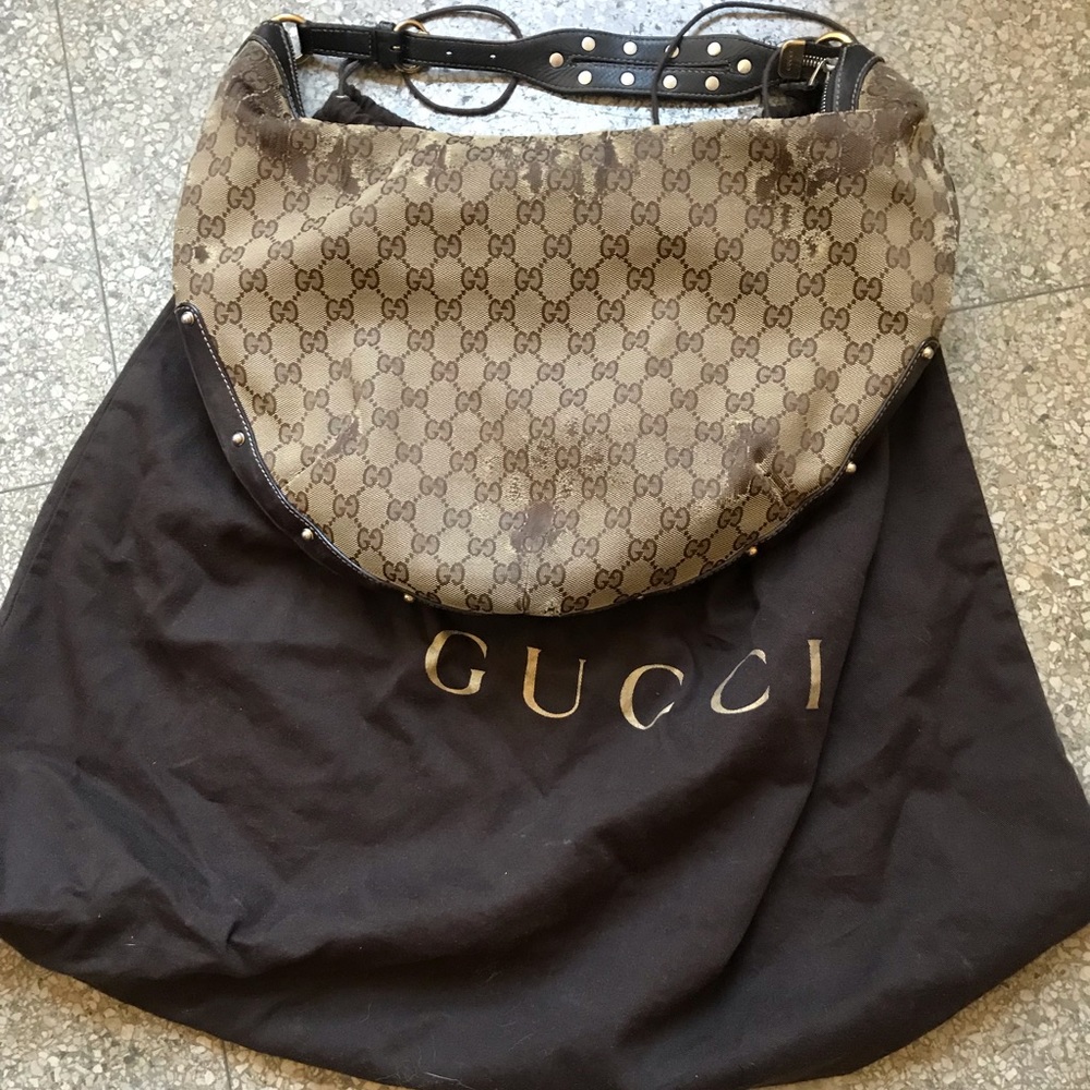 VERY USED AUTHENTIC GUCCI BAG